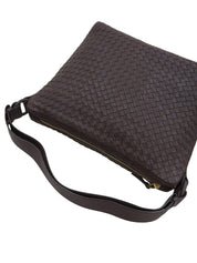 イントレチャートショルダーバッグ　ブラウン