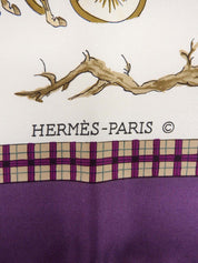 Carré 90 Lhiver En Poste Pattern Scarf in Purple/White/Multi