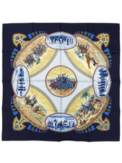 カレ90 cavaliers peulsパターンスカーフ ネイビー