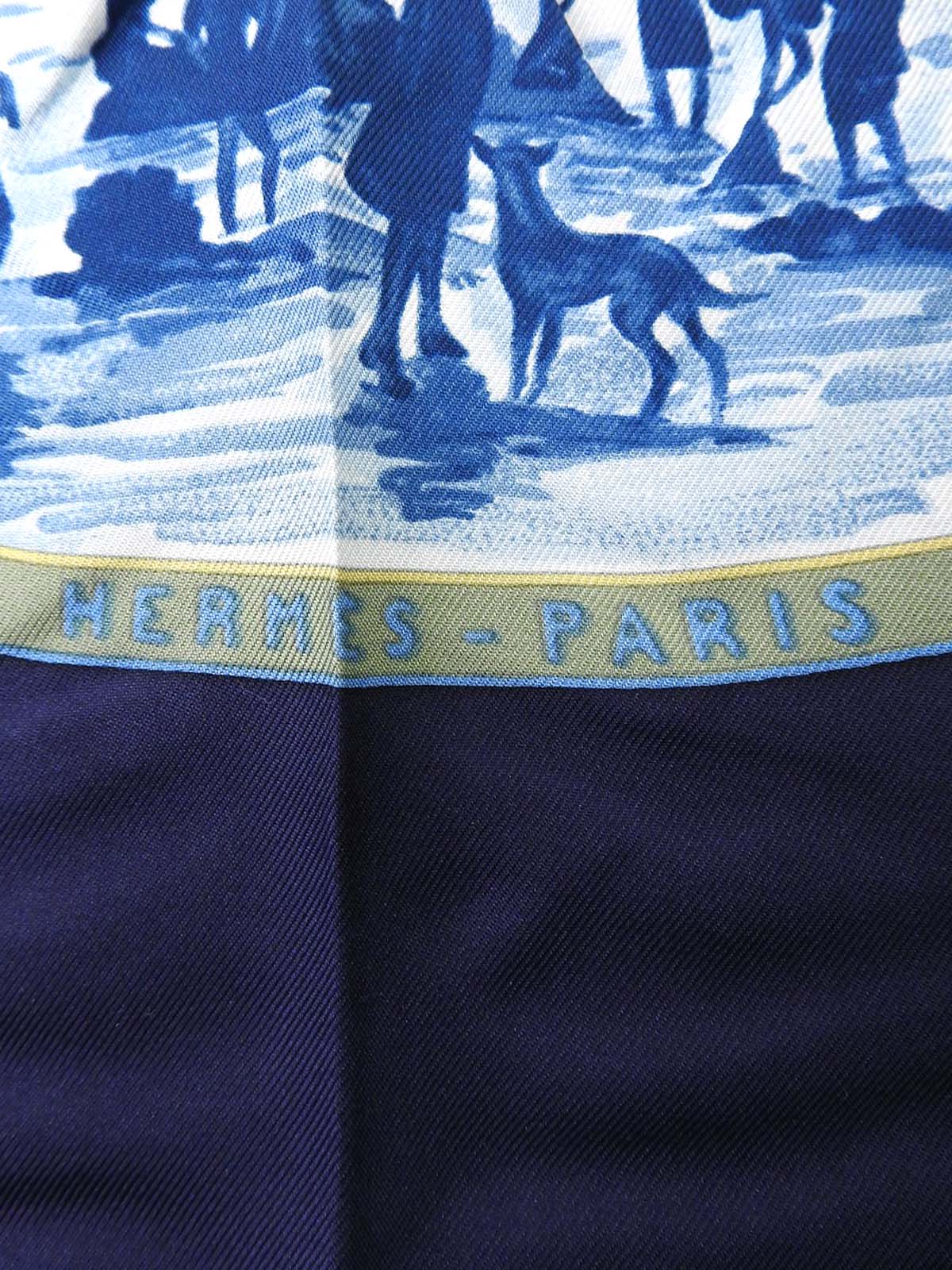 カレ90 cavaliers peulsパターンスカーフ ネイビー