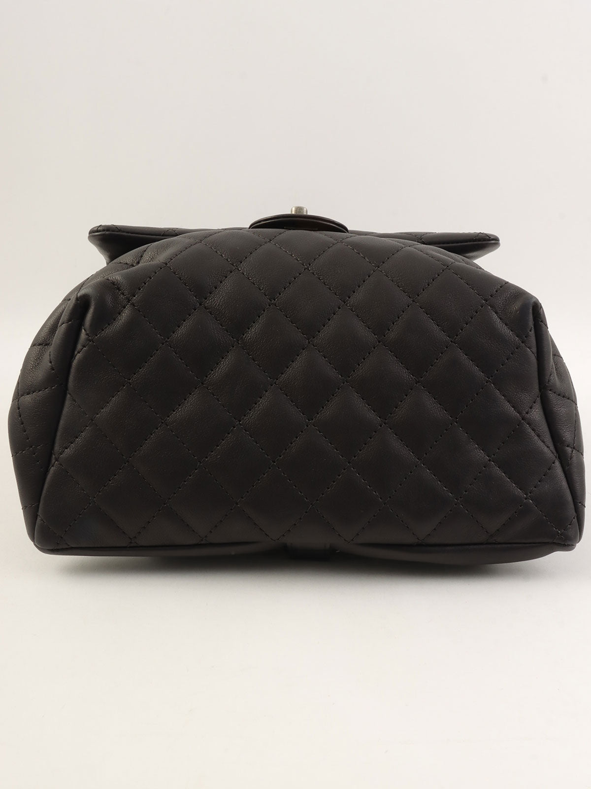 2015款黑色Matelasse Stitch CC Turnlock双肩包