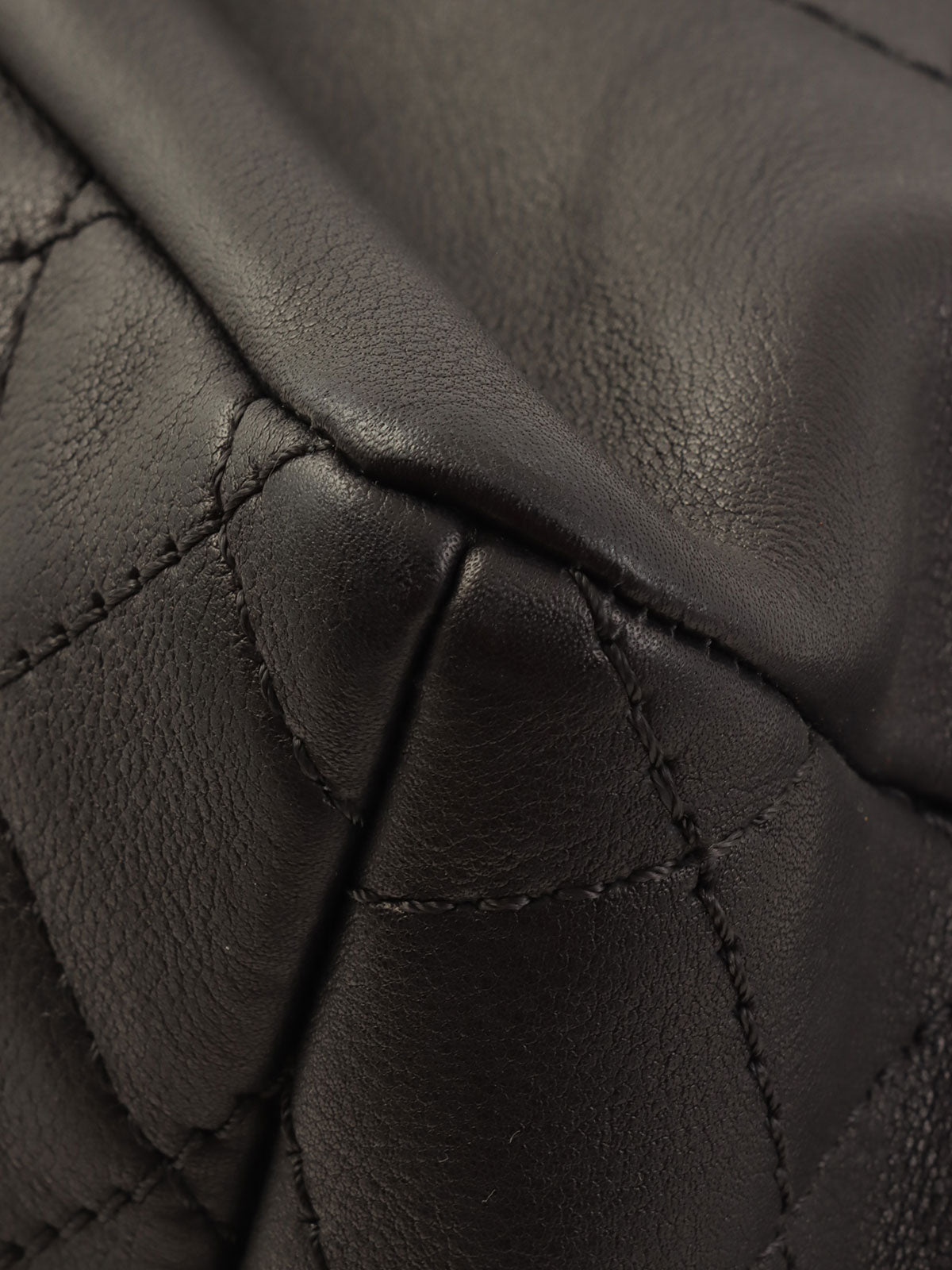 2015 Matelasse Stitch CC Turnlock Backpack in Black