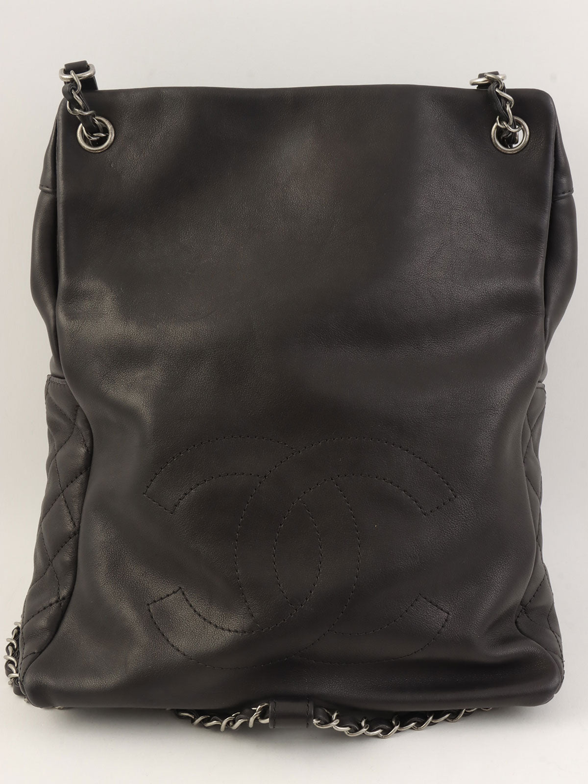 2015 Matelasse Stitch CC Turnlock Backpack in Black