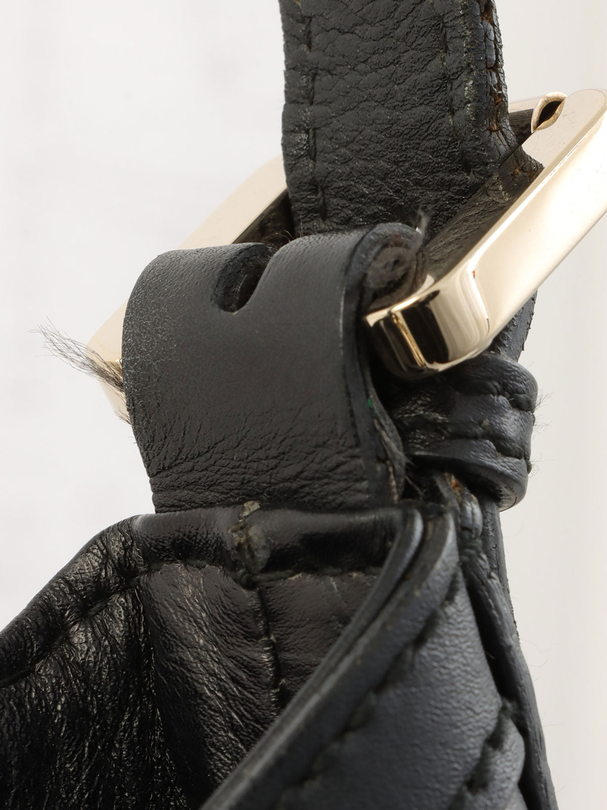 インターロッキングショルダーバッグ ブラック