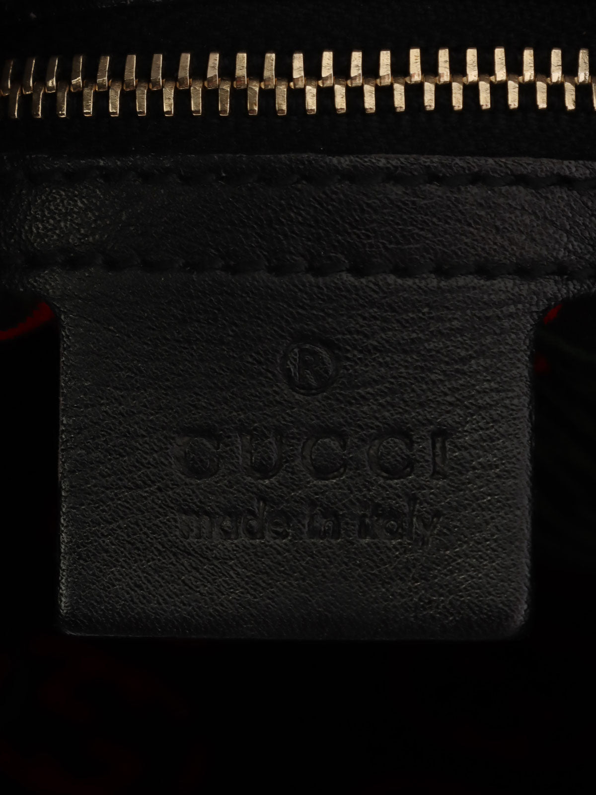 インターロッキングショルダーバッグ ブラック