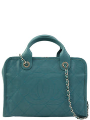 2016年頃製 キャビアスキンCCマークステッチ2wayハンドバッグ ブルー