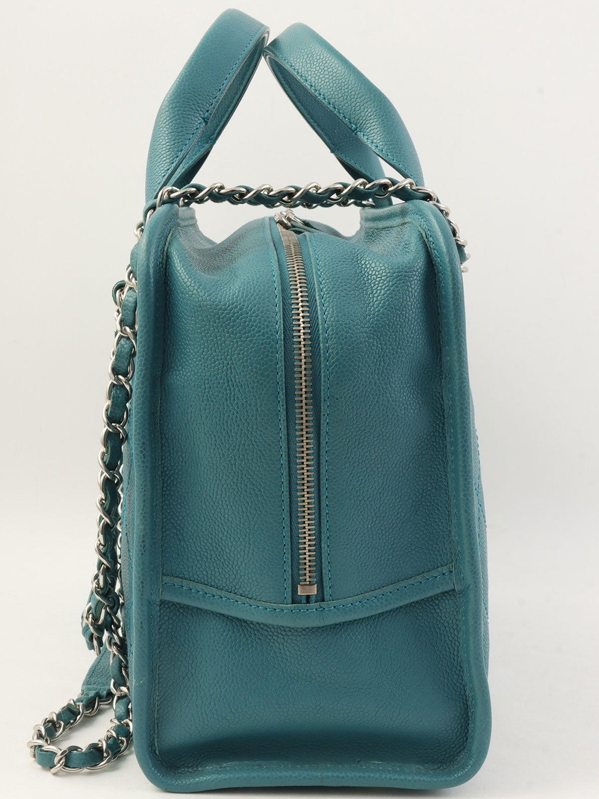 2016年頃製 キャビアスキンCCマークステッチ2wayハンドバッグ ブルー