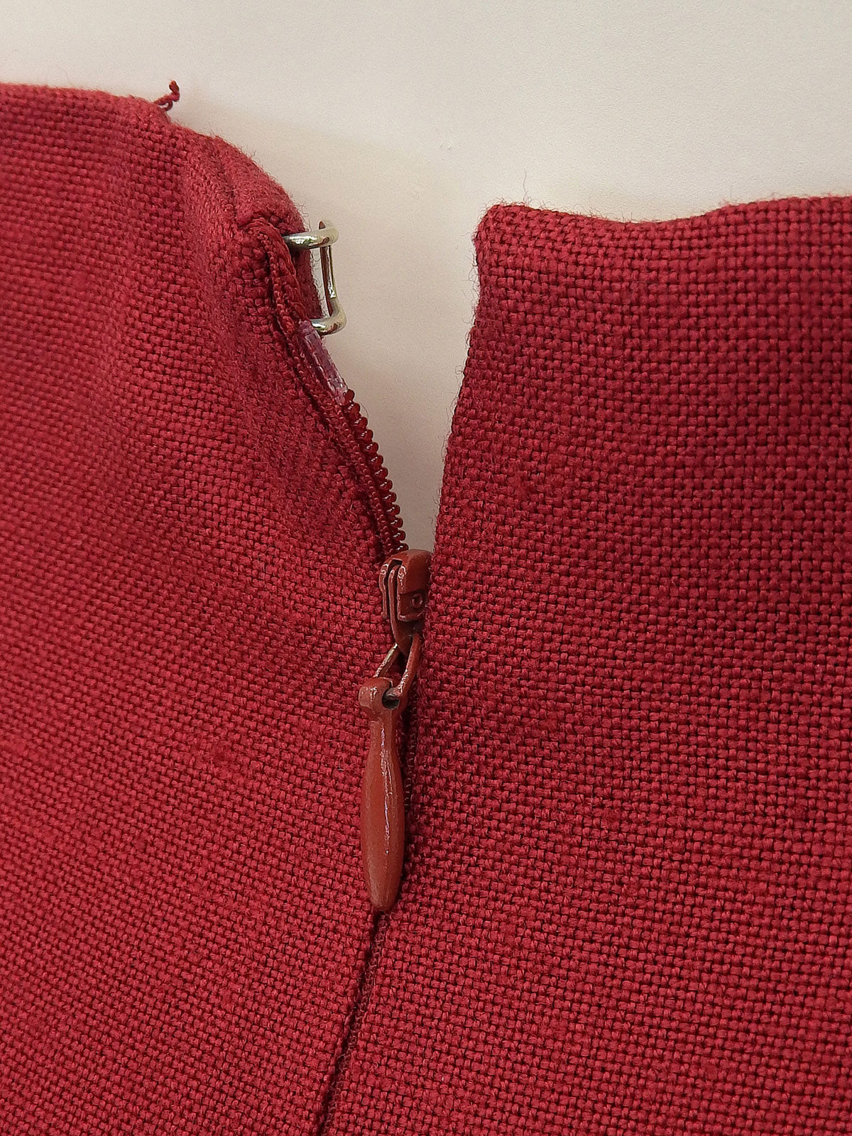 レーヨンロゴボタンセットアップ　レッド