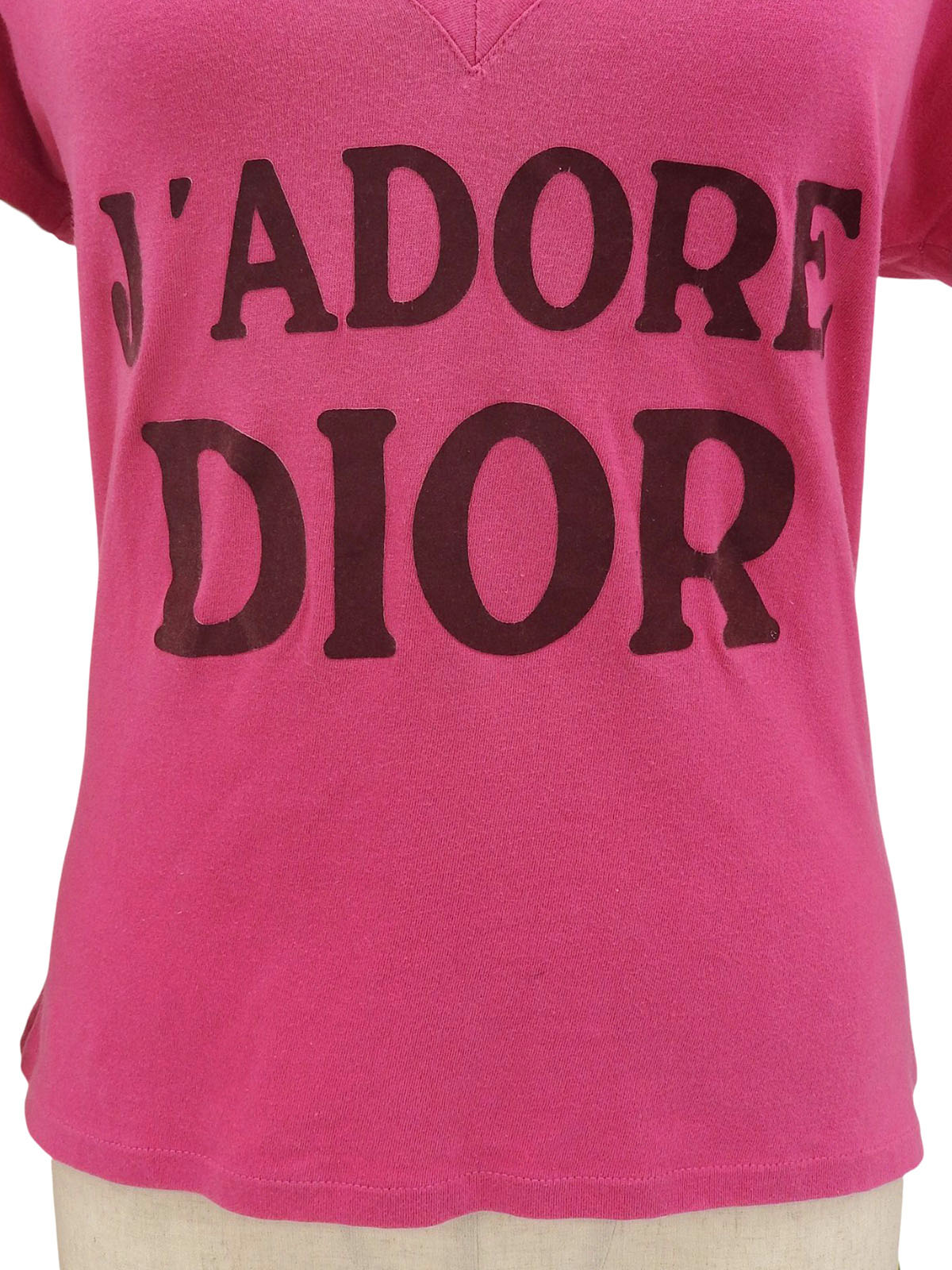 Logo V-neck half-sleeve top in pink