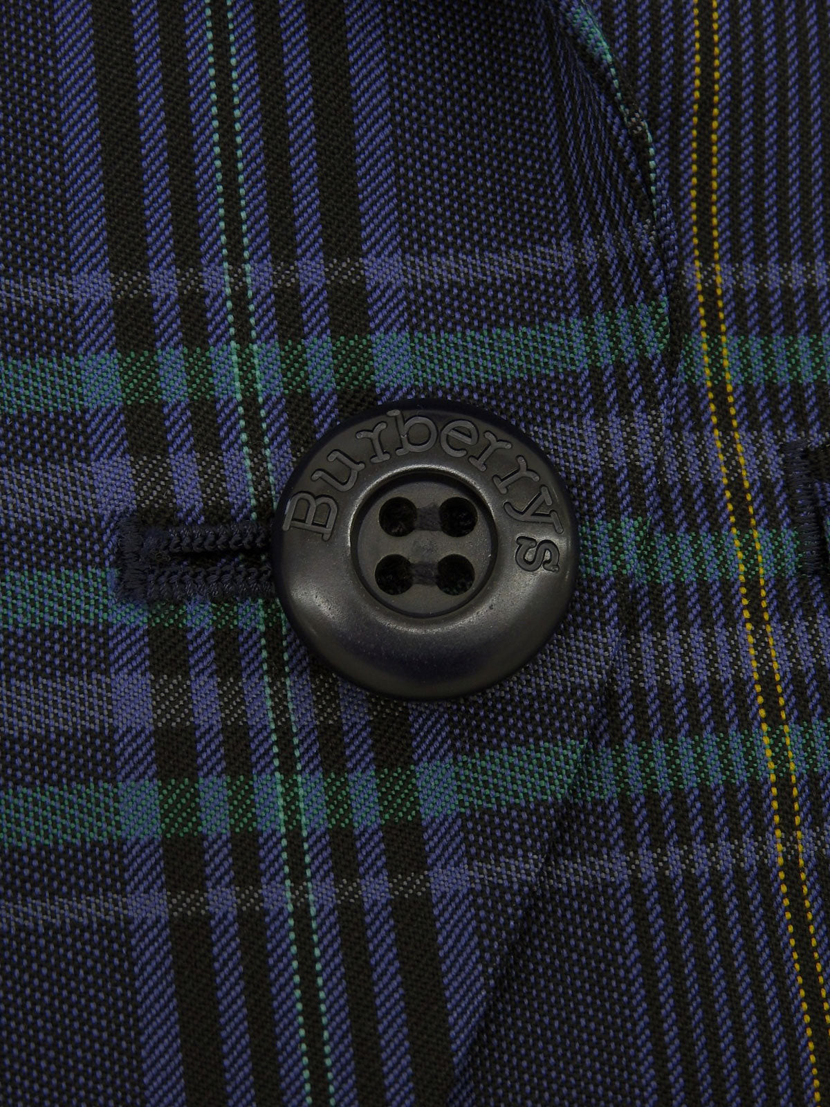 Logo Button Wool Check Pattern Set Up in Navy/Green