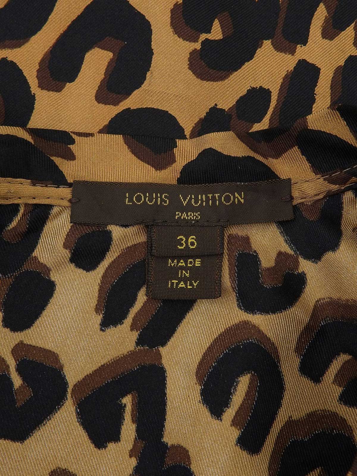 Silk logo leopard print short sleeve top in brown