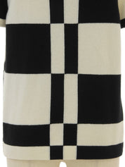 Cashmere CC Mark Oval Plate Short Sleeve Knit in Black/White