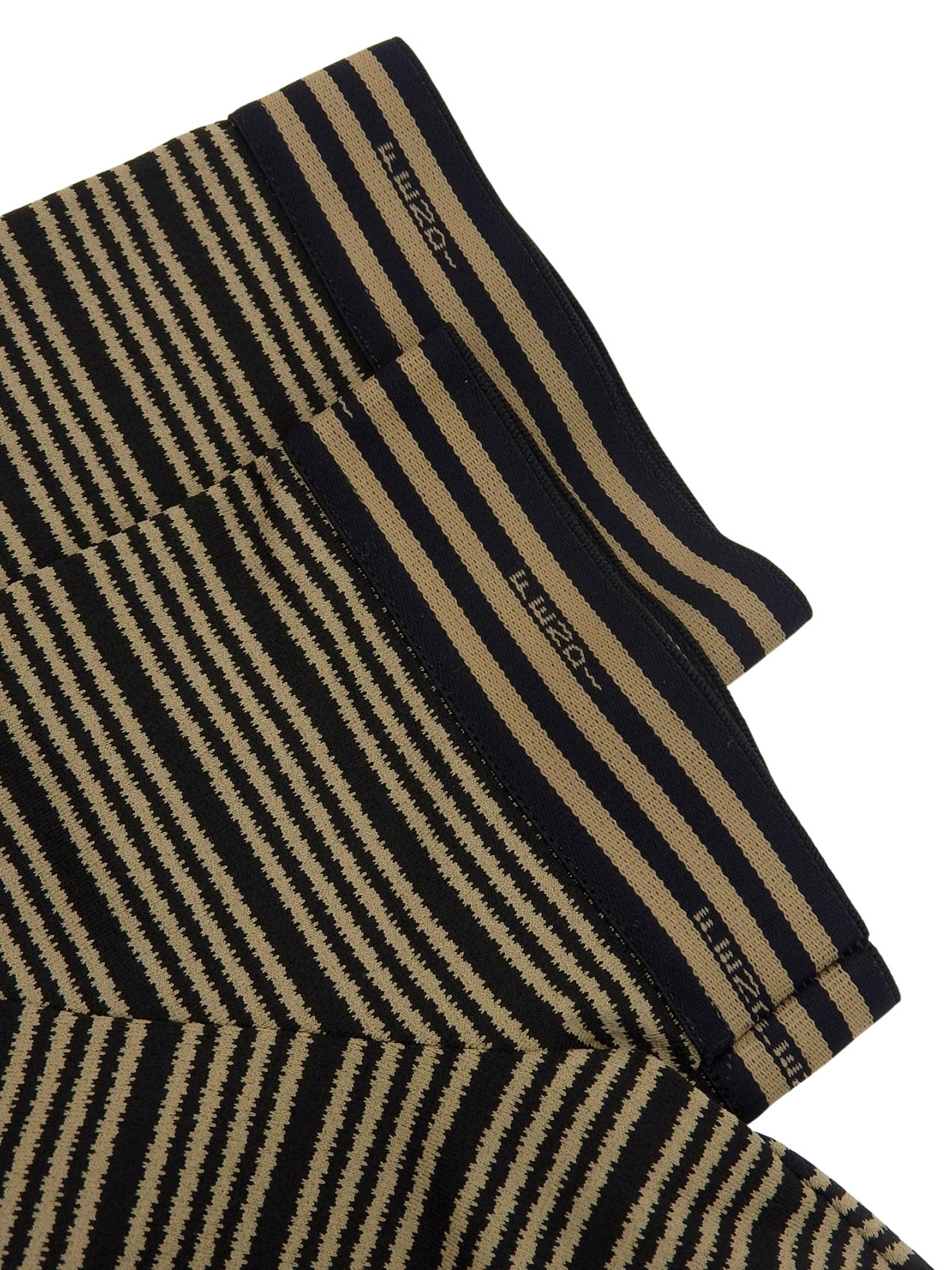 Border Pattern Logo Button Polo Shirt in Beige/Black