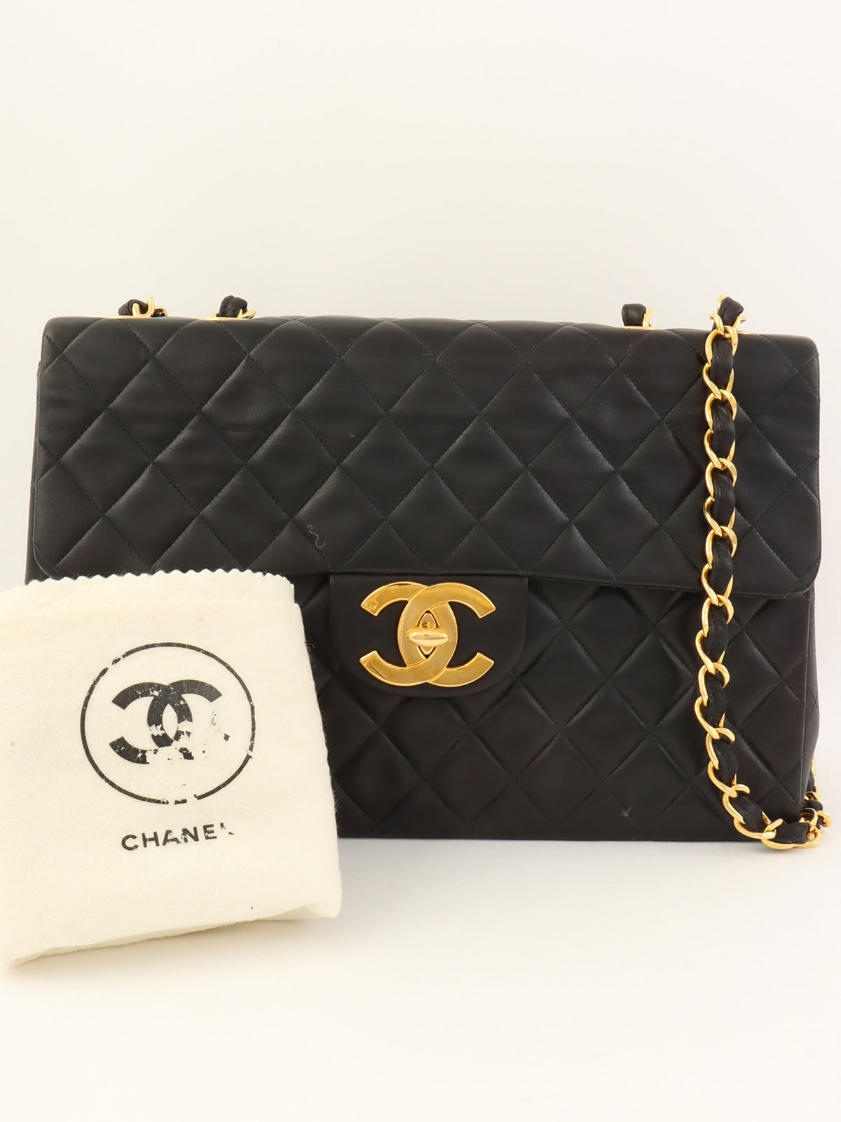 CCターンロックマトラッセチェーンショルダーバッグ ブラック