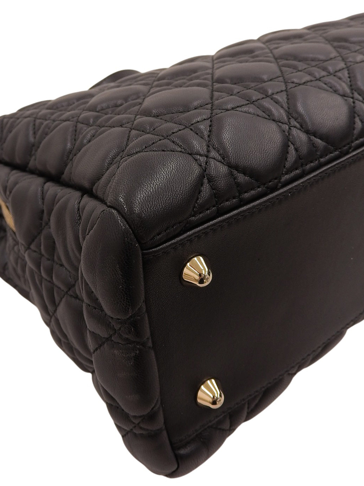 Cannage Stitch Chain Tote Bag in Black