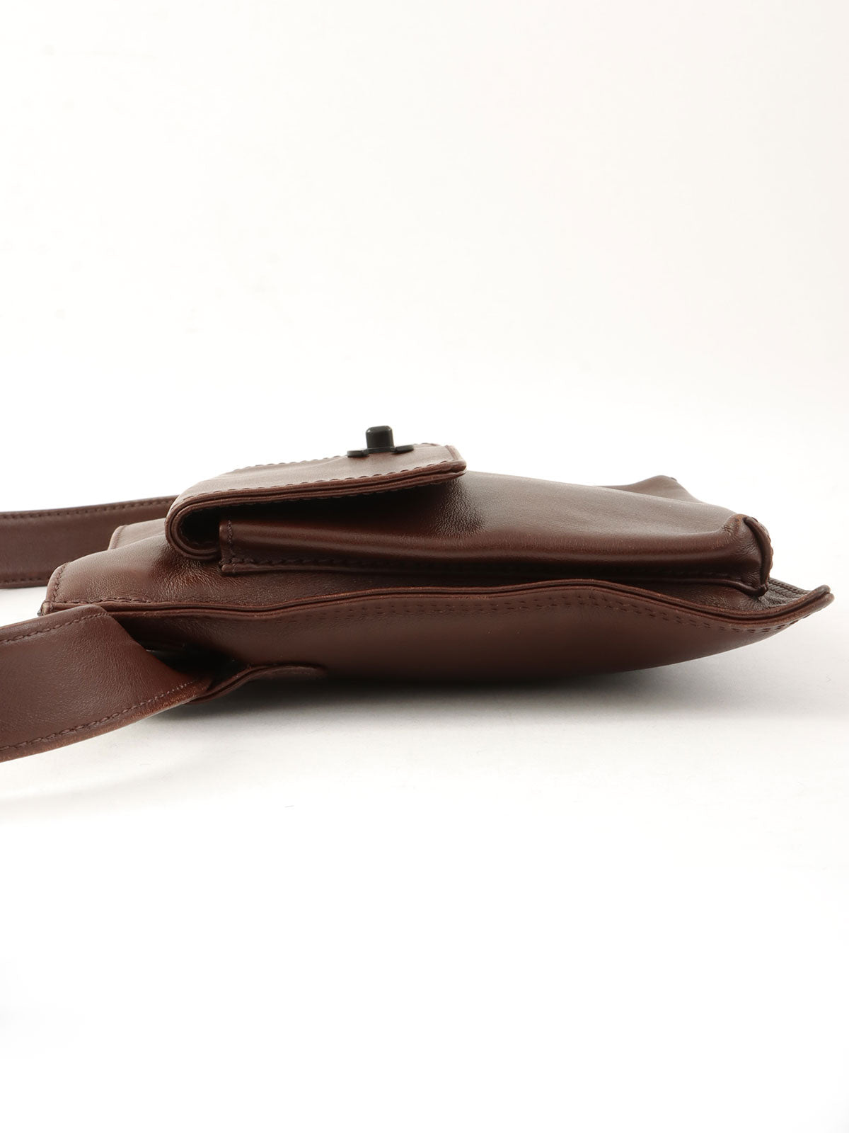 1998 CC 旋扣腰包，深棕色