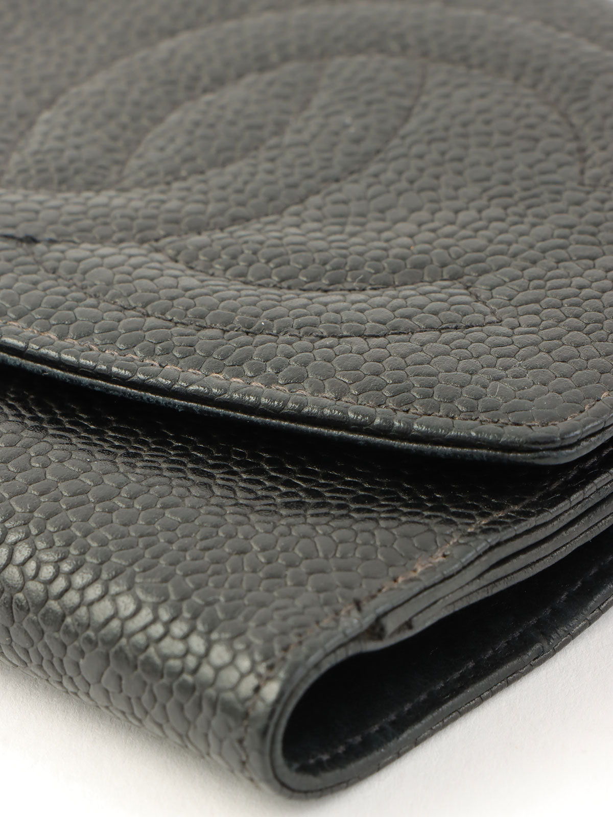 1997 Caviar Skin CC Mark Stitch Wallet in Black