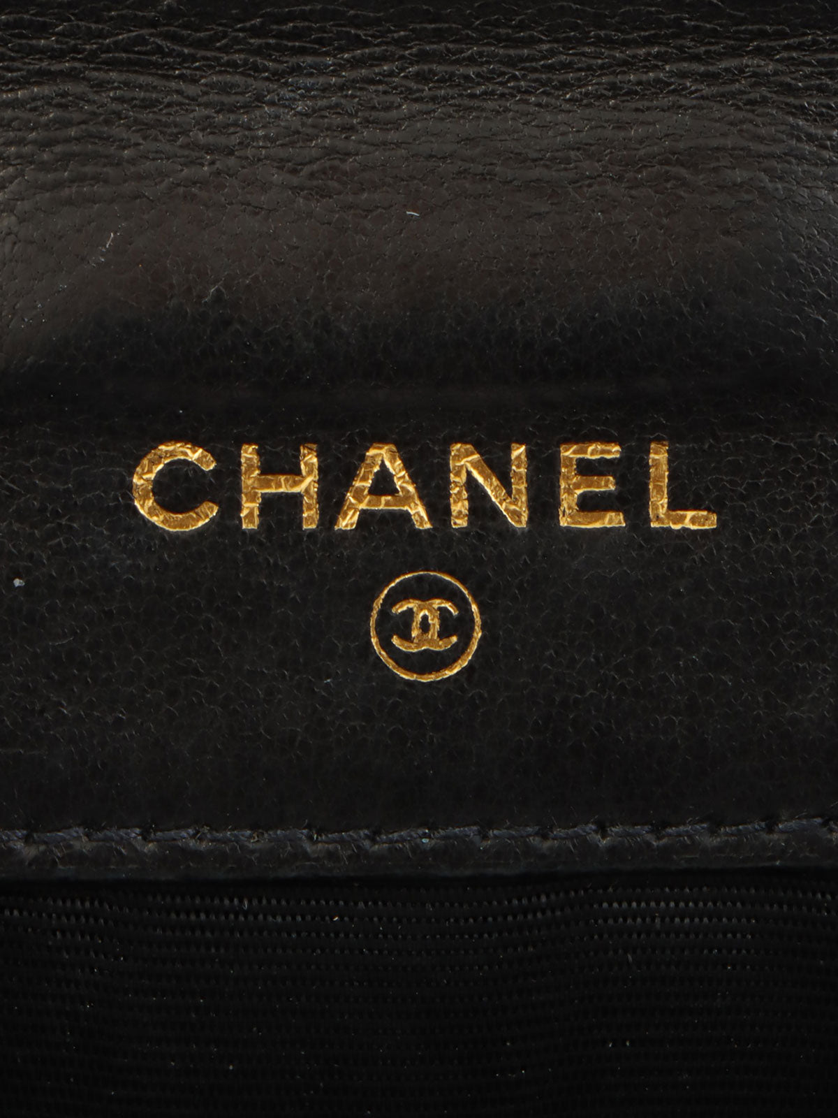 1997 Caviar Skin CC Mark Stitch Wallet in Black