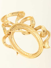 Logo ribbon motif brooch gold