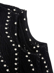Dot Pattern Sleeveless Knit Top in Black/White