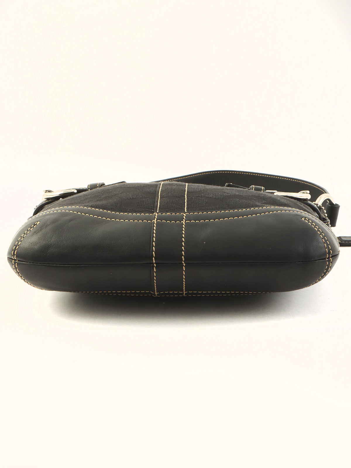Signature Pattern Shoulder Bag Black