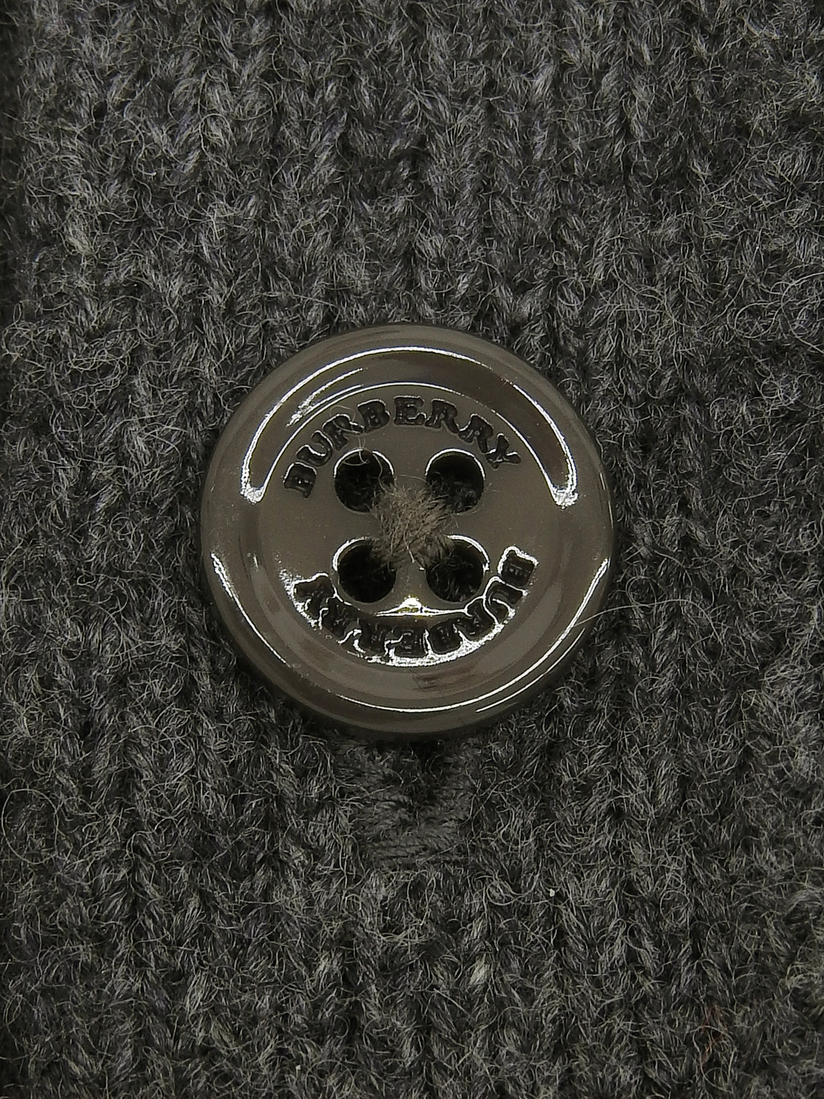 ウールロゴ刺繍ニットベスト　グレー