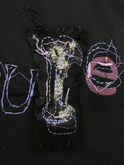 デザイン刺繍ノースリーブトップス ブラック/マルチ