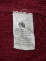 ロゴ刺繍Vネックセーター ボルドー