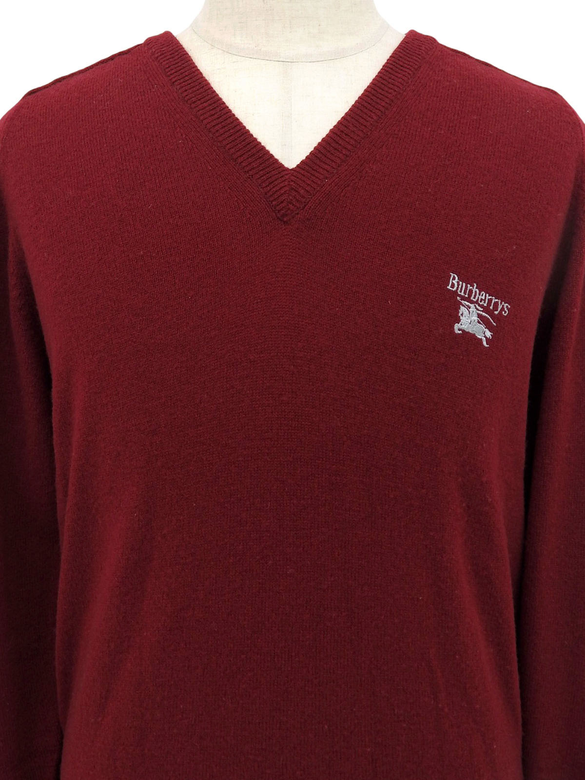 波尔多红刺绣Logo V领毛衣