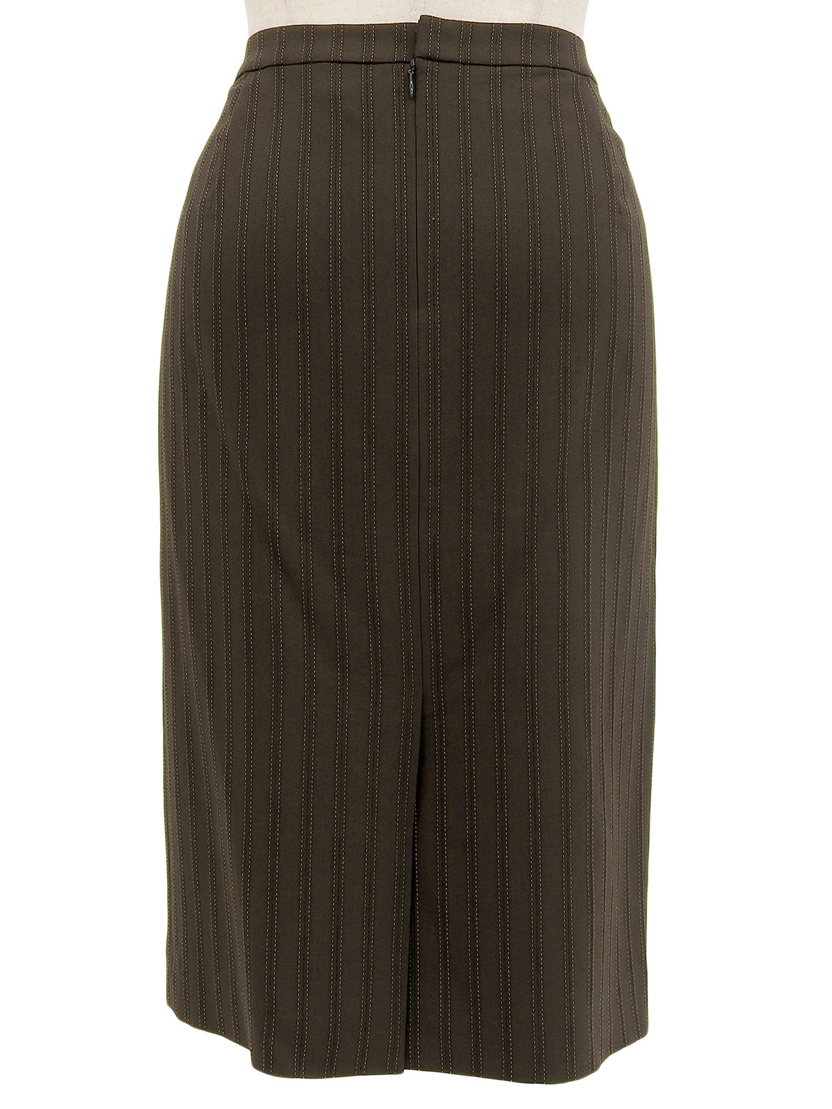 ストライプパターンロゴボタンセットアップ ダークブラウン