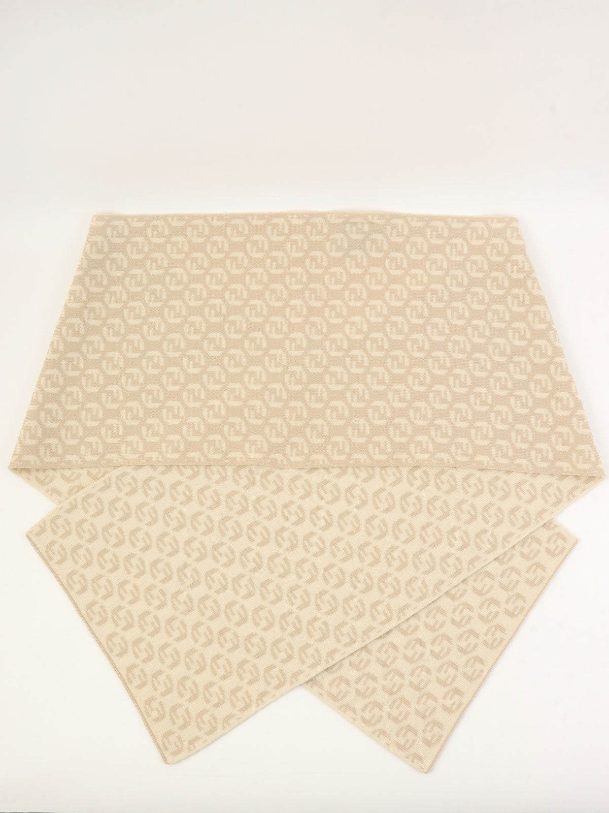 FF 西葫芦图案围巾，象牙色