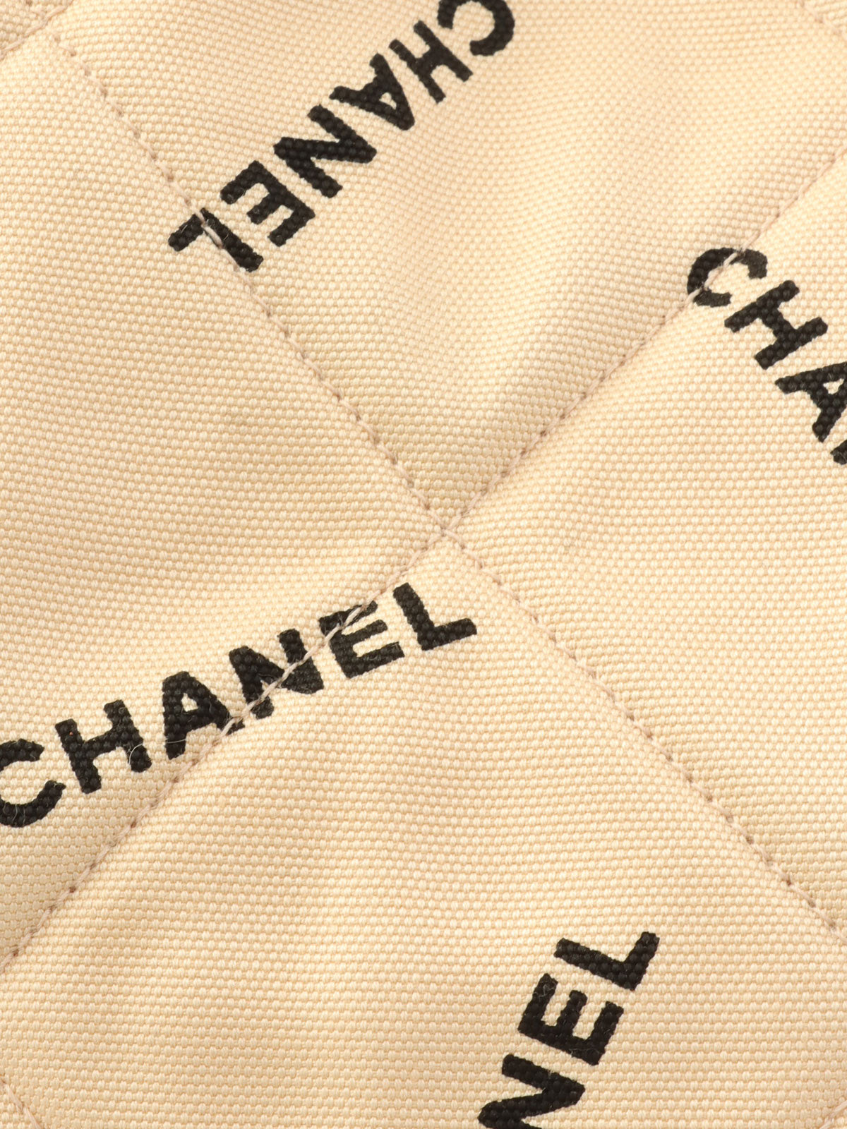 1995 Canvas Logo Print Chain Tote Bag, Beige