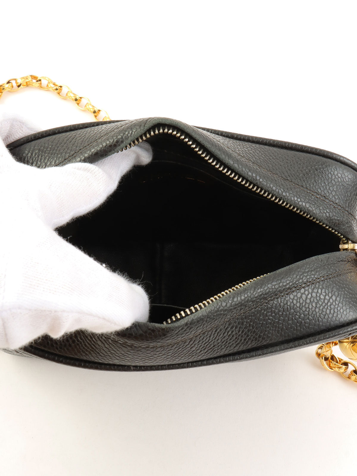 1992年頃製 キャビアスキンバイアスステッチビジューチェーンバッグ ブラック