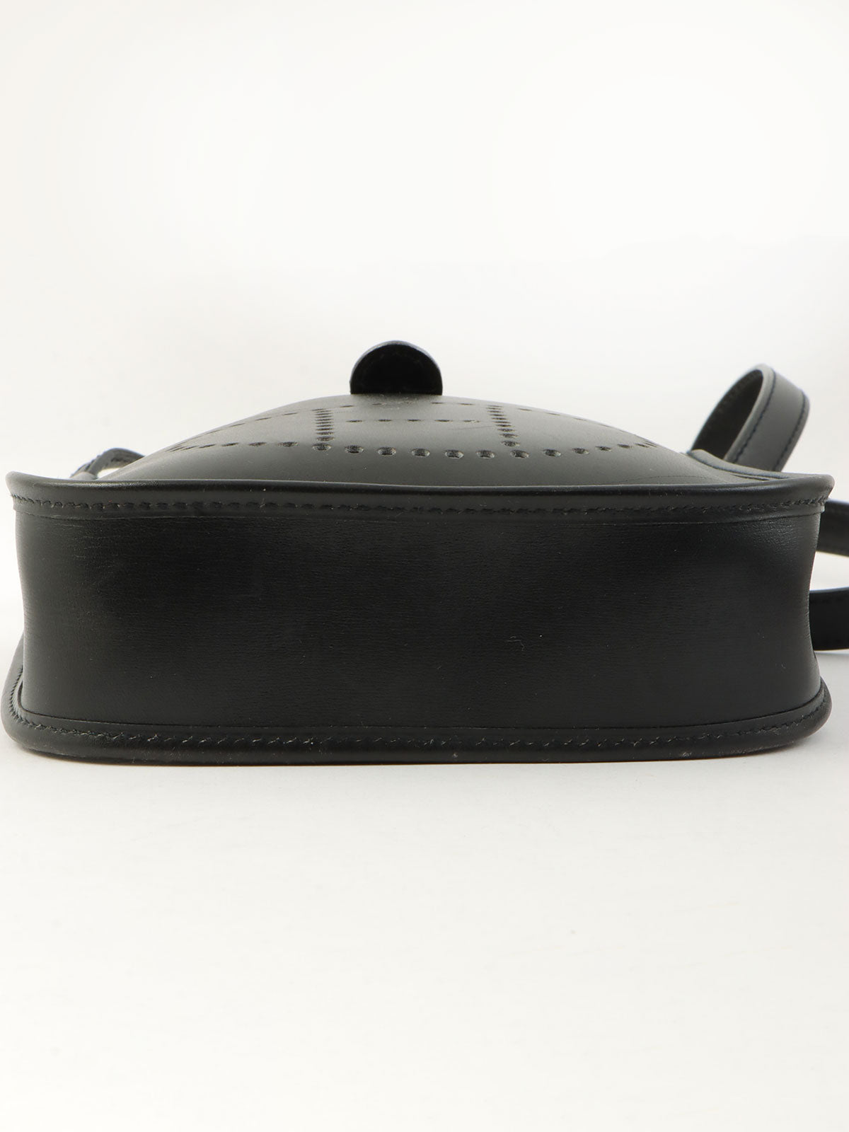 2002 年 Evelyn TPM 黑色