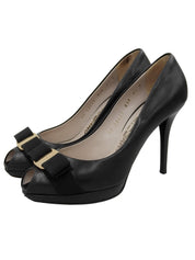 ヴァラリボンパンプス ブラック