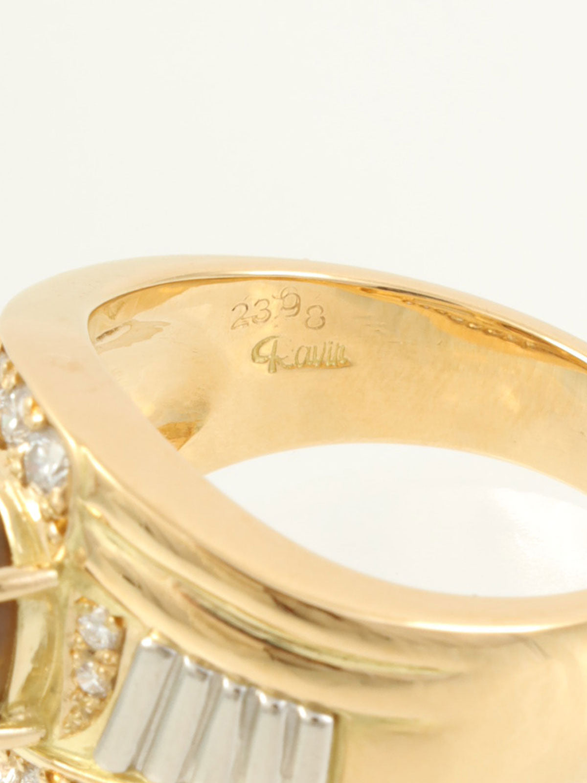 18K Platinum Chrysoberyl Cat's Eye Ring in Gold/Brown/Silver