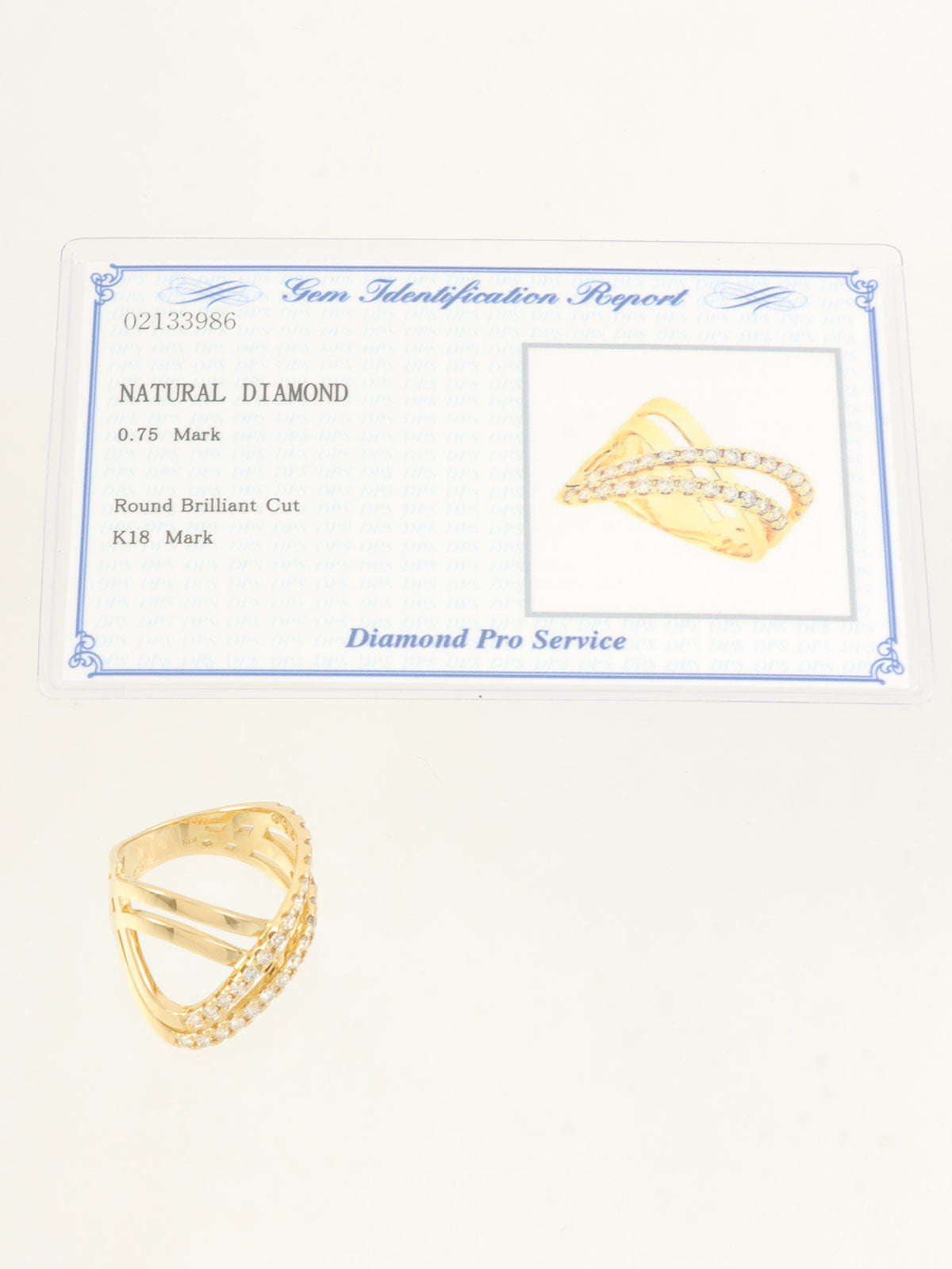 18K Gold Diamond Design Ring