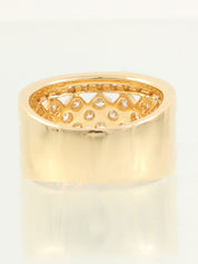 18K Gold Diamond Design Ring