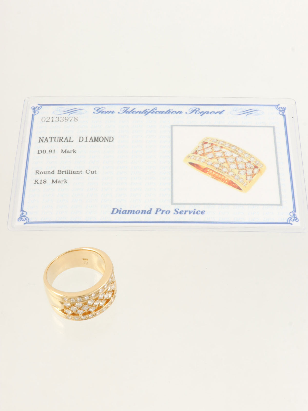 18K Gold Diamond Design Ring