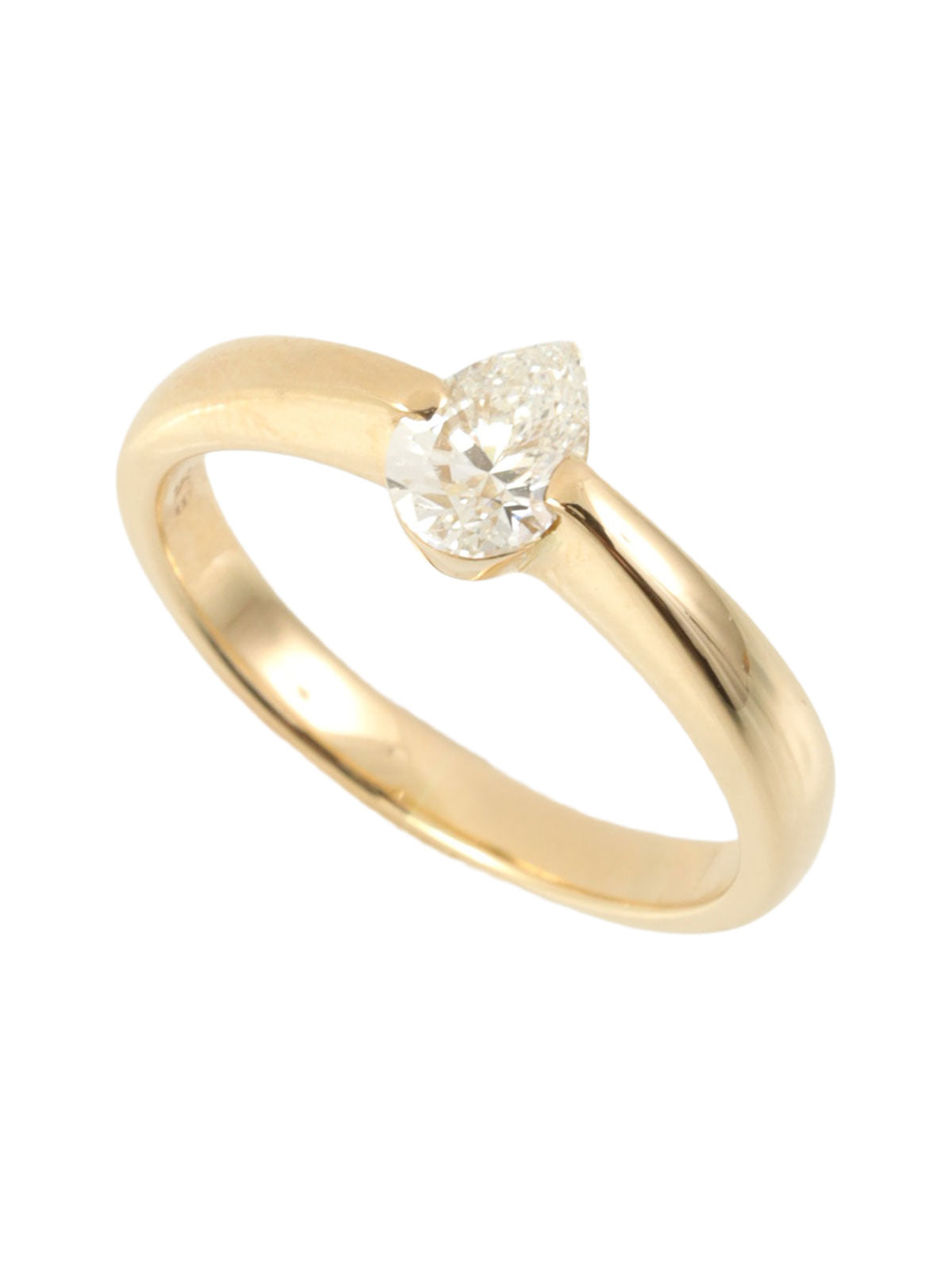 18K Gold Diamond Ring