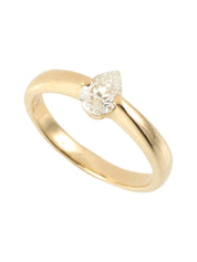 18K Gold Diamond Ring