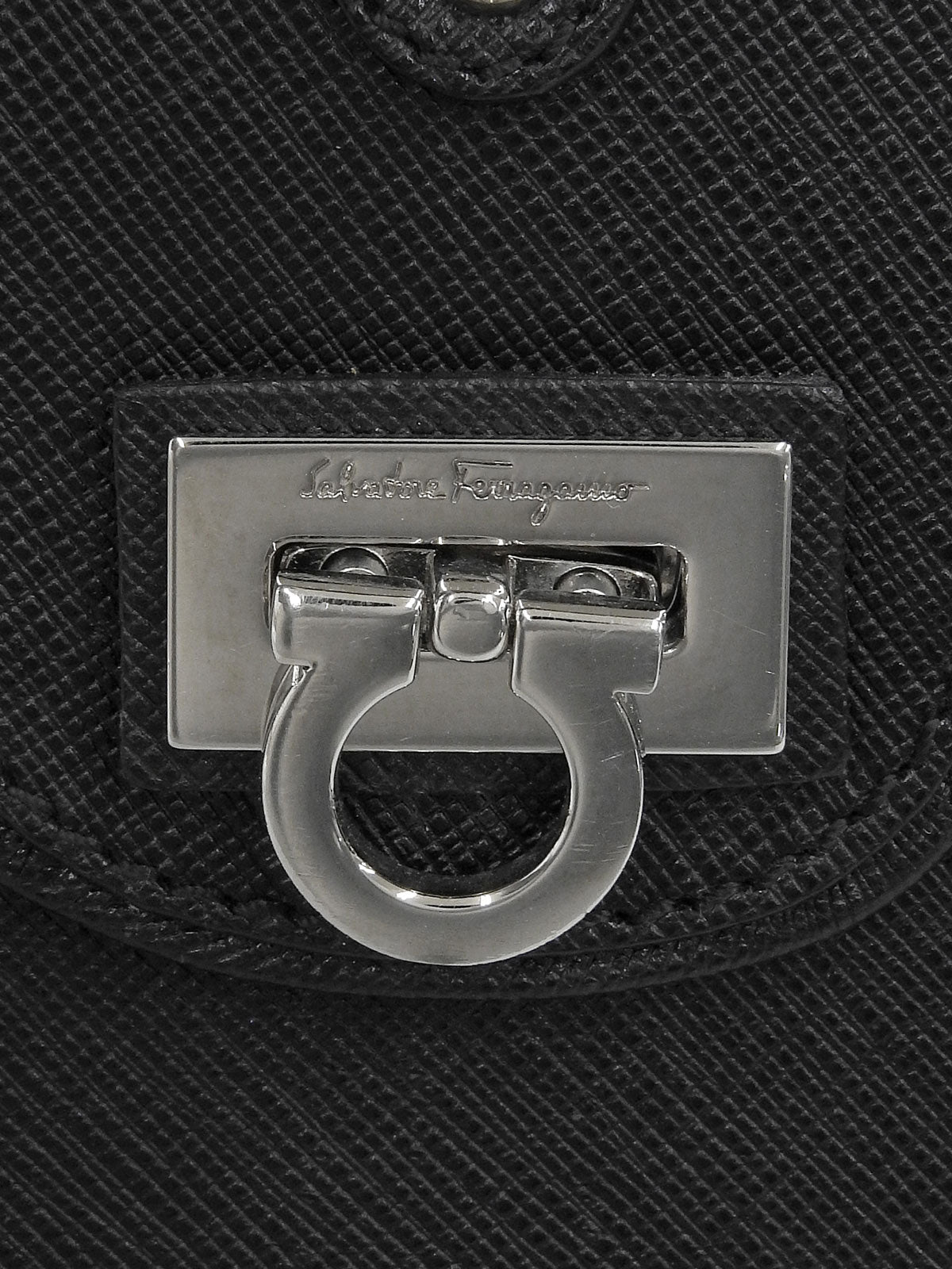 Gancini Plate Shoulder Bag in Black