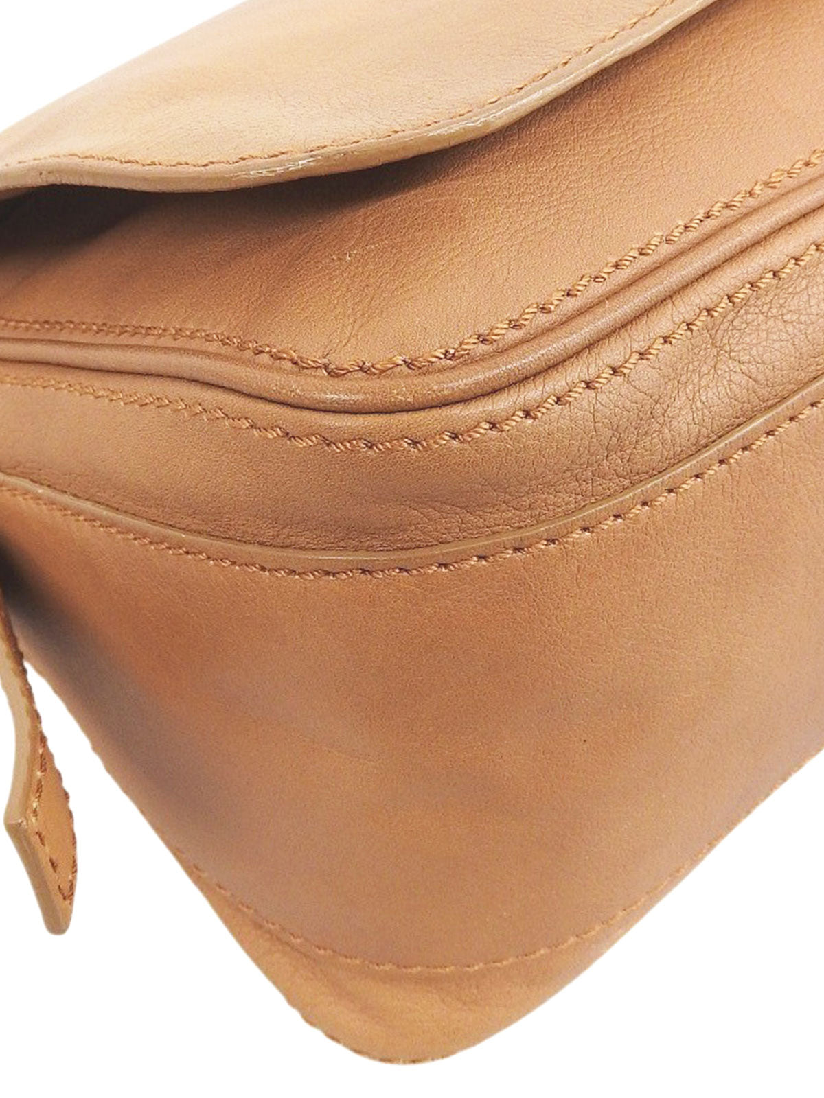 マカダムスタッズショルダーバッグ ベージュ