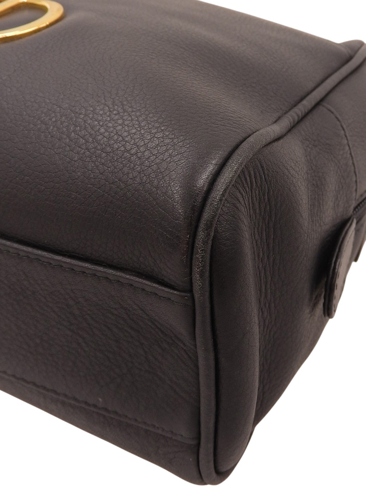 ロゴプレートハンドバッグ ブラック