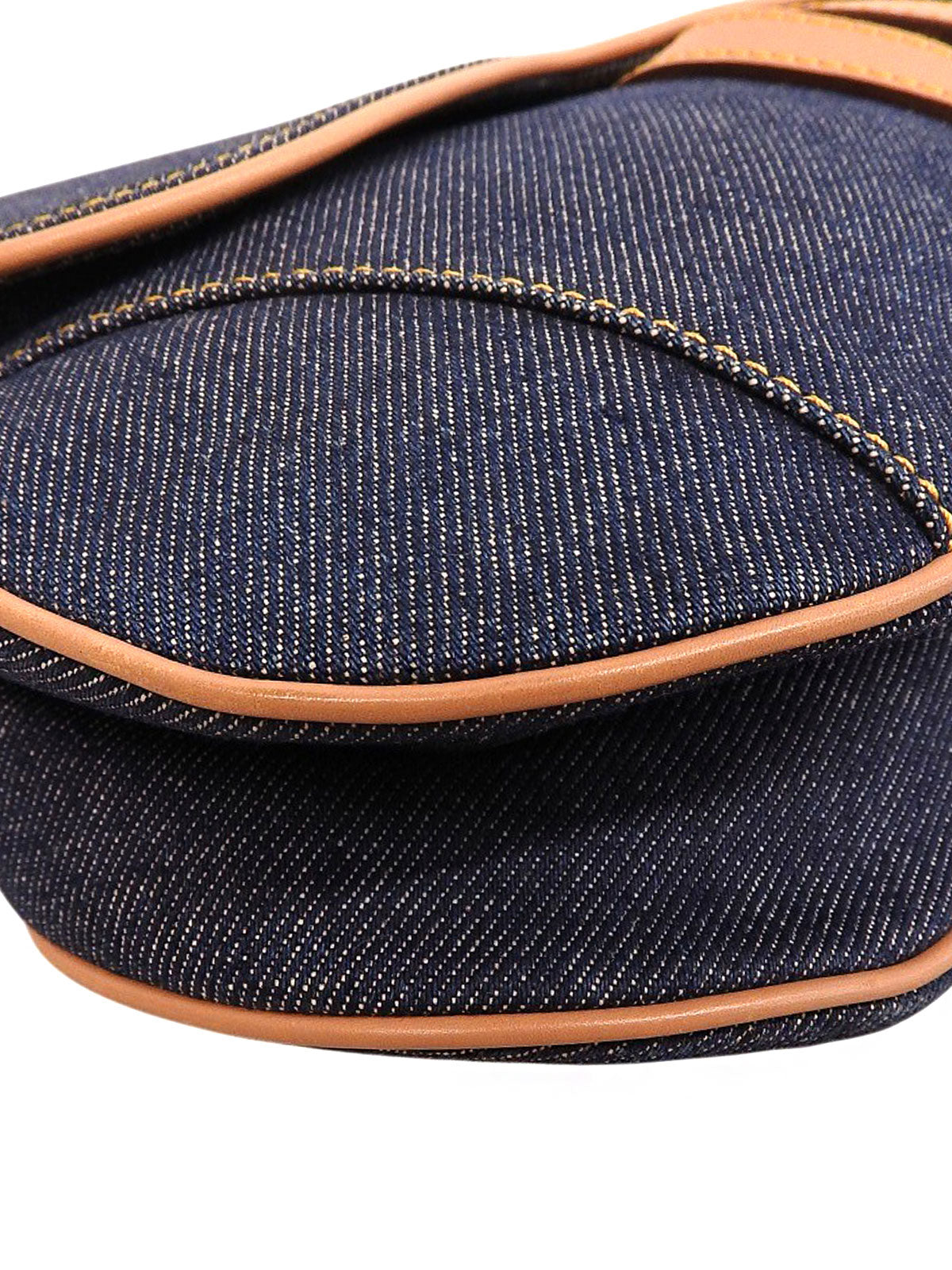 靛蓝色牛仔马鞍包