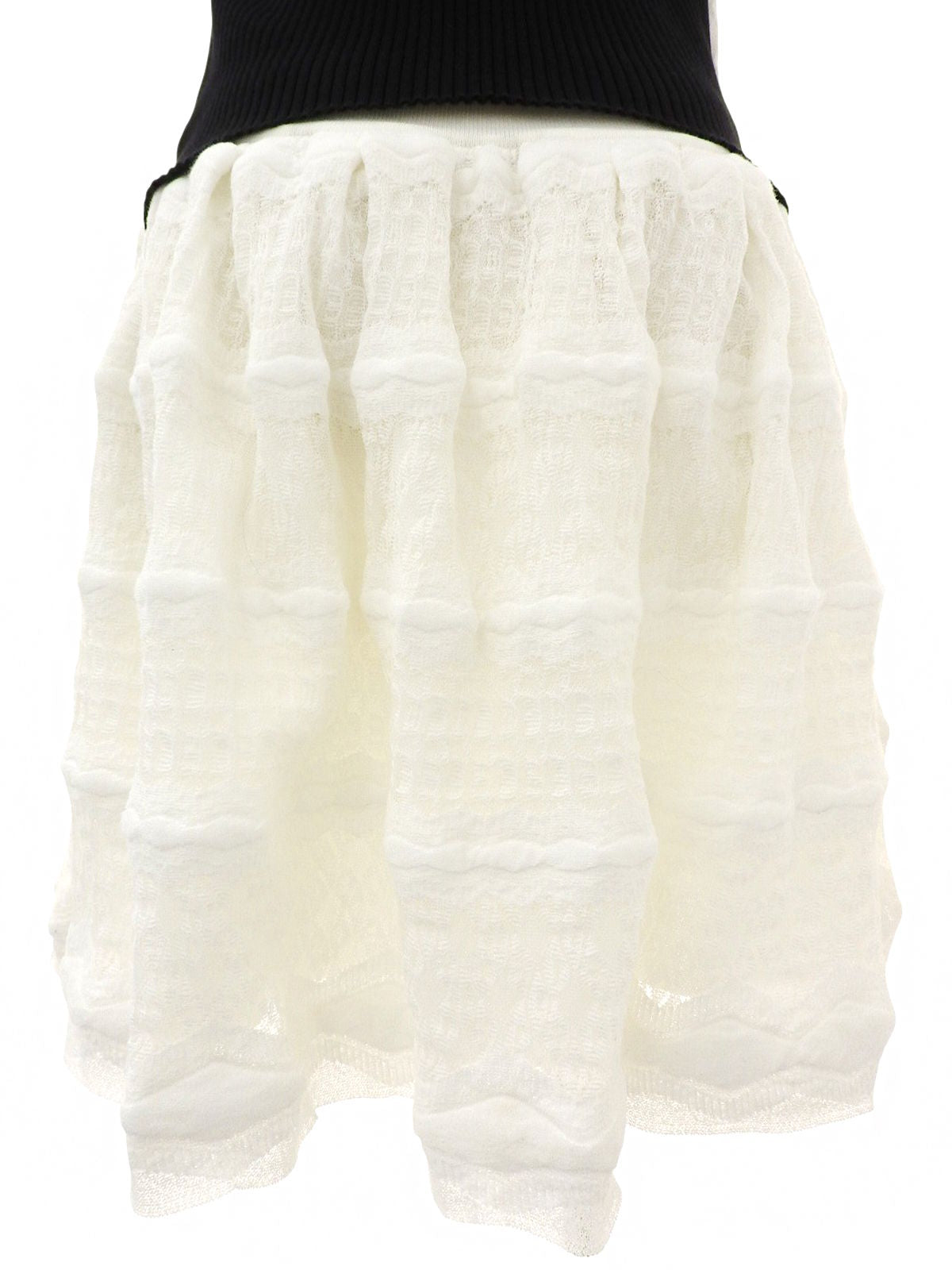 フリルデザインノースリーブワンピース ホワイト/ブラック