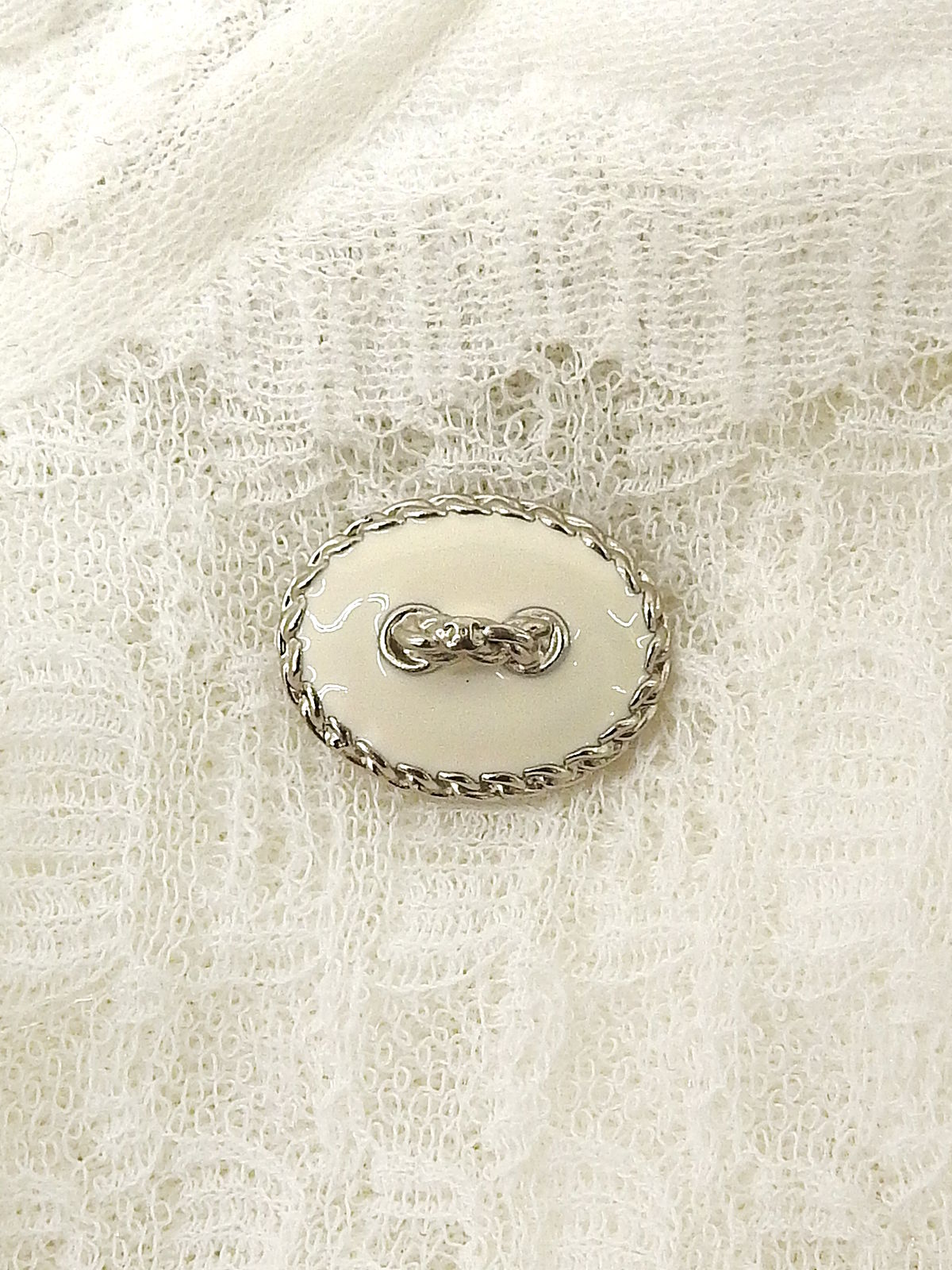 フリルデザインノースリーブワンピース ホワイト/ブラック