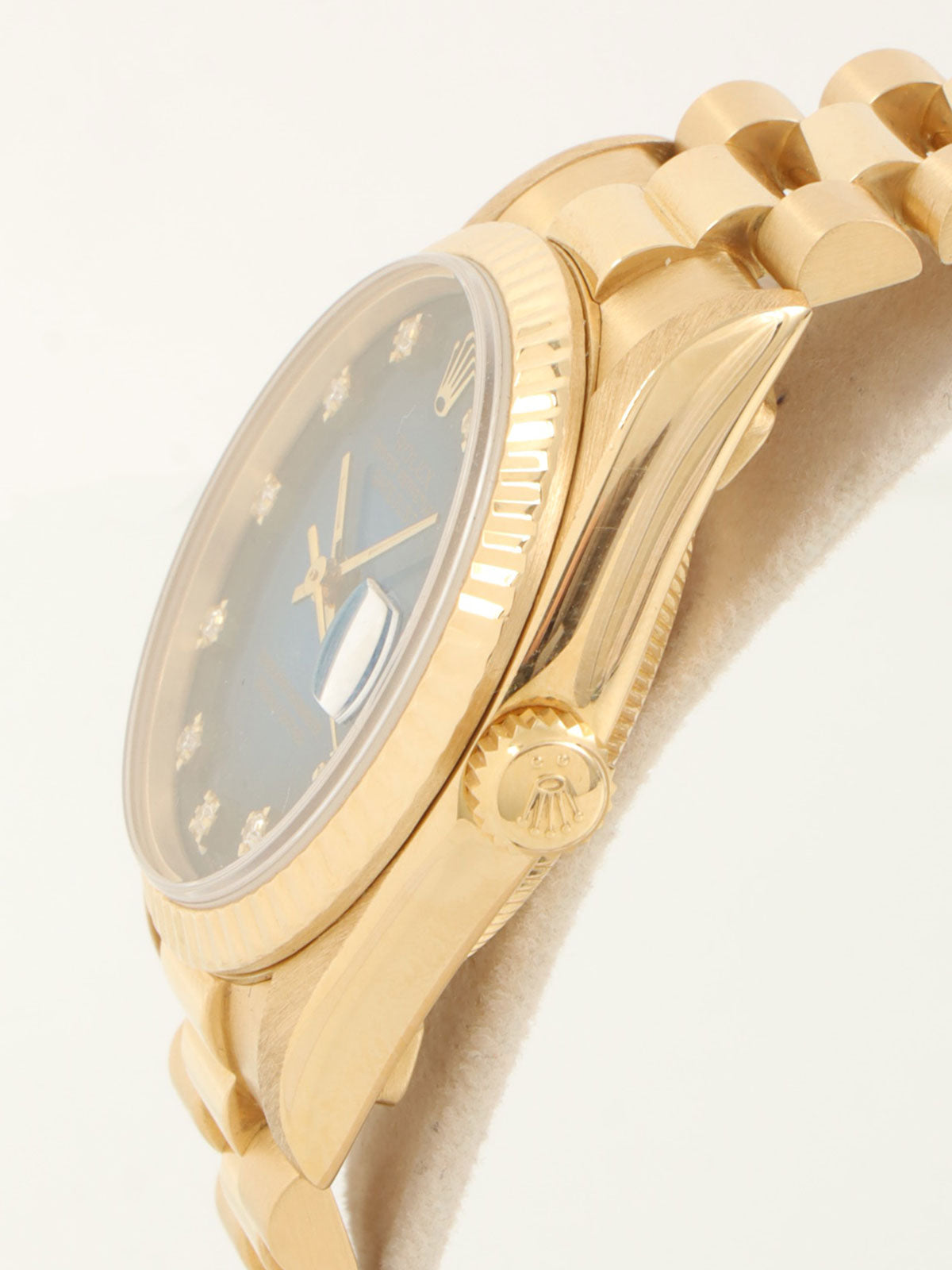 1990-1991年款 10P 钻石蚝式恒动日历型腕表，金/蓝表盘