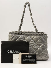 2012年頃製 CCマークステッチチェーンハンドバッグ シルバー