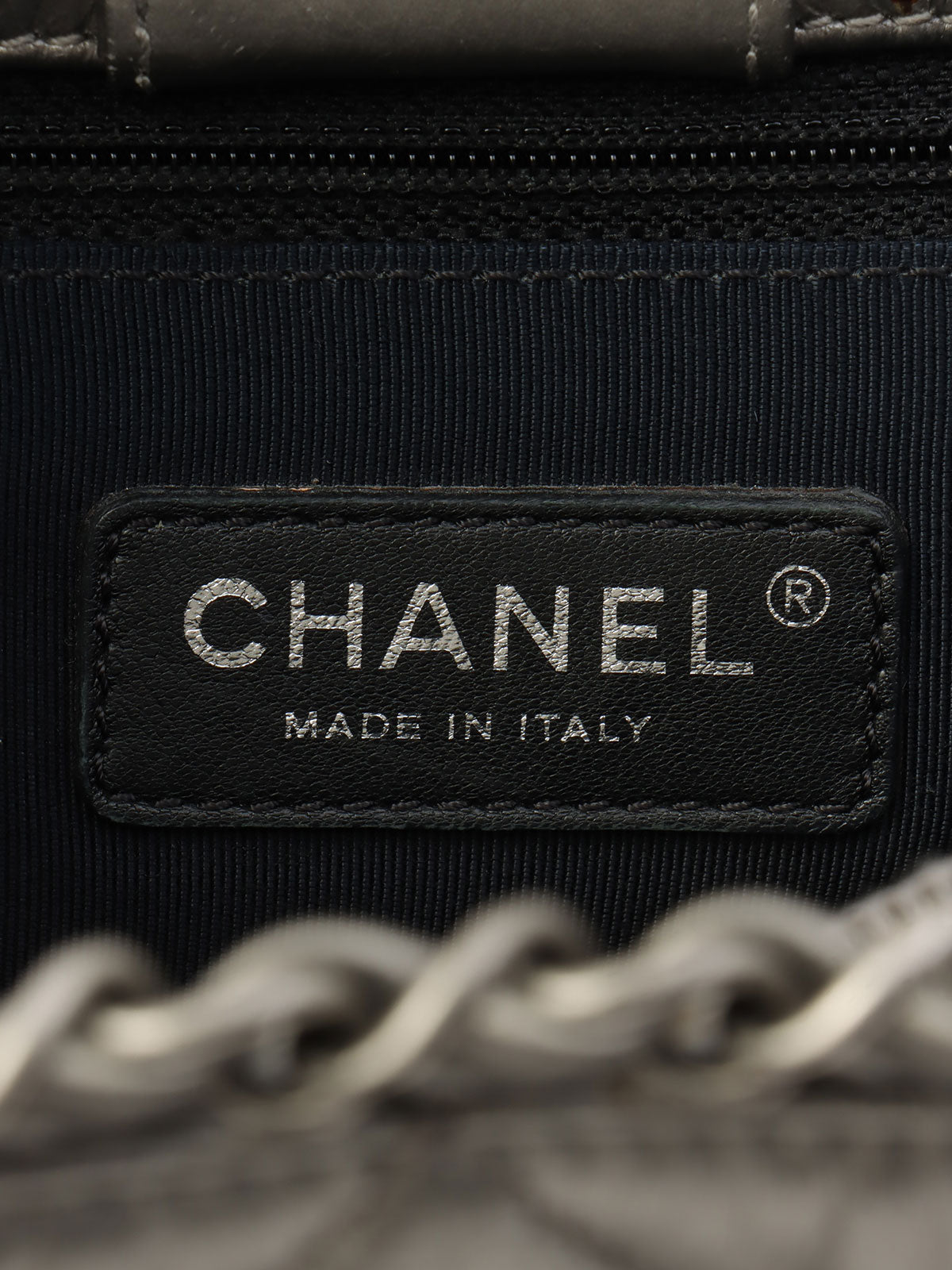 2012年頃製 CCマークステッチチェーンハンドバッグ シルバー